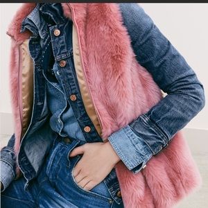 (NWT) J. Crew Faux Fur Zip Vest. Size S.